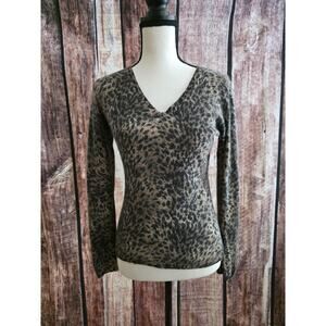 Kenar 100% Cashmere Size Small V-Neck Sweater